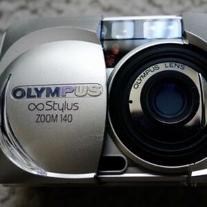 Olympus Stylus Zoom 140 Deluxe 35mm Point & Shoot Film Camera TESTED/WORKS